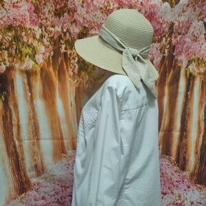 Zac & Rachel woman 1X White Shirt